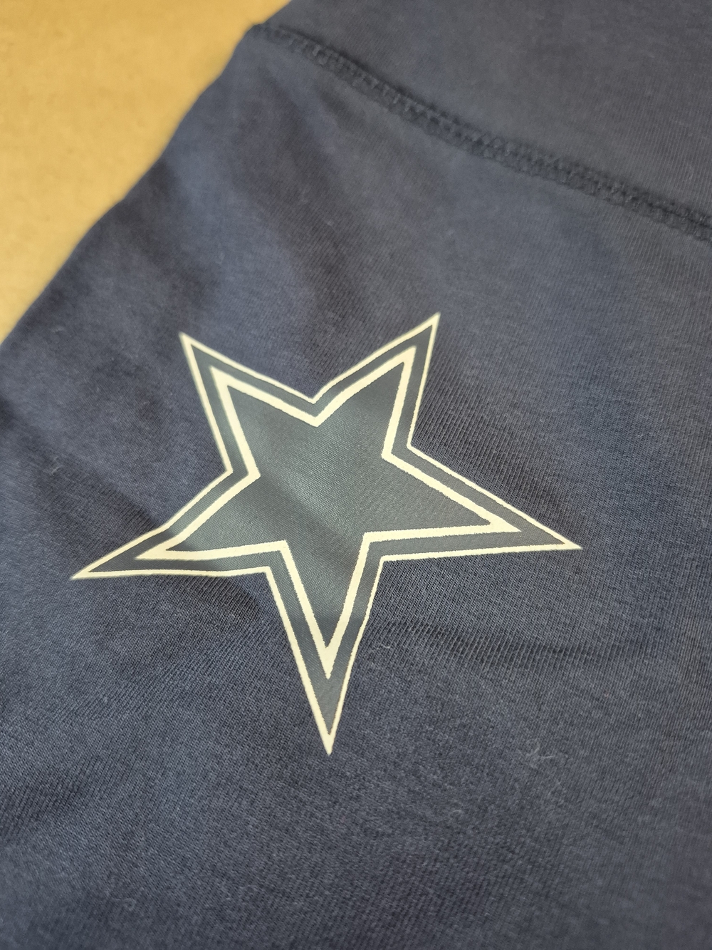 DKNY/ NFL Dallas Cowboys Navy Leggings - Picture 6 of 10